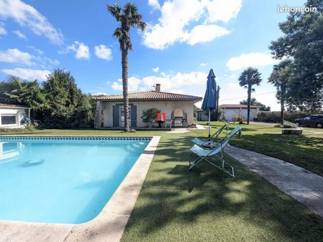 Maison vente à Nîmes, Comps