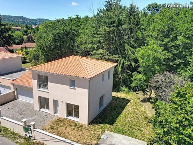 Maison vente à Riom, Marsat