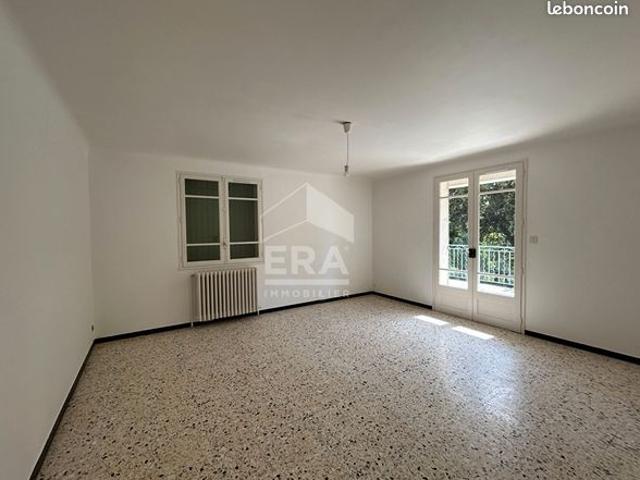 Maison vente à Carpentras, Pernes-les-fontaines