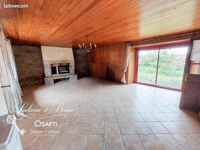 Maison vente à Guingamp, Bretagne