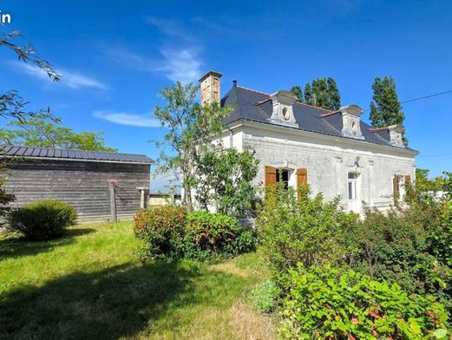 Maison vente à Saumur, Longué-jumelles