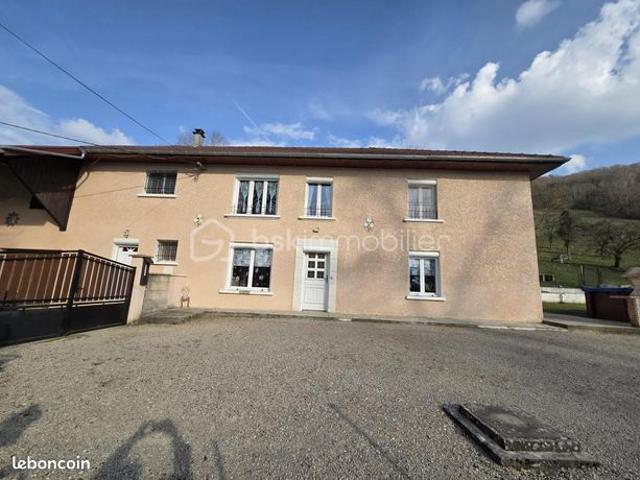 Maison vente à La Tour-du-Pin, Charavines
