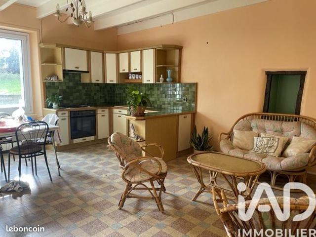 Maison vente à Guingamp, Bretagne