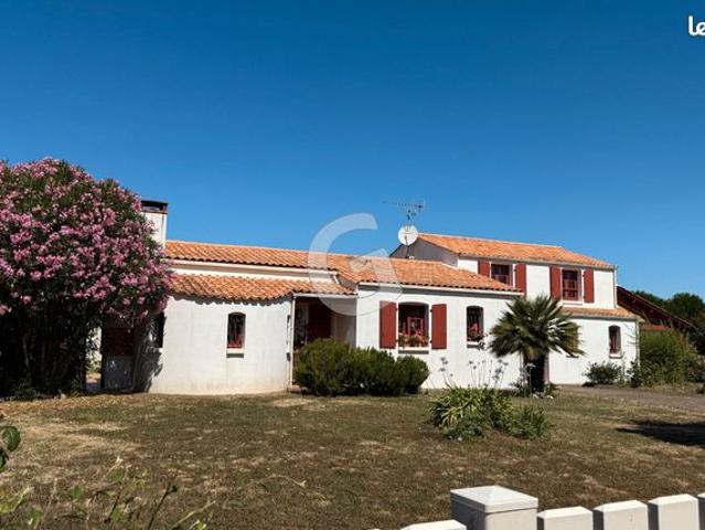 Maison vente à Castellane, Anglès