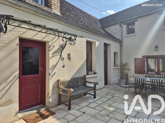 Maison vente à Sens, Champigny