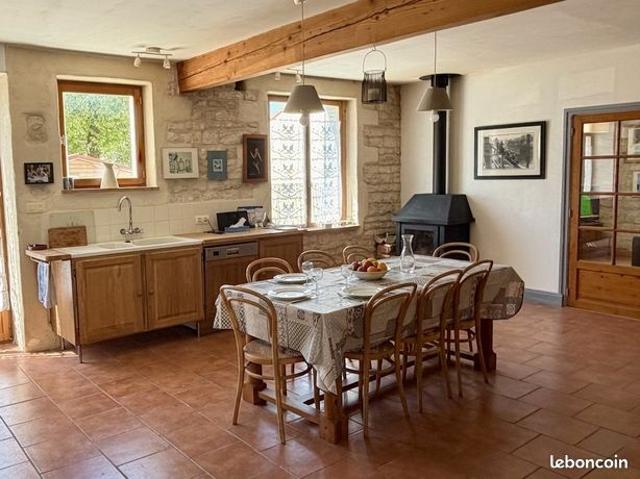 Maison vente à Saint-Jean-d'Angély, Fontaine-chalendray