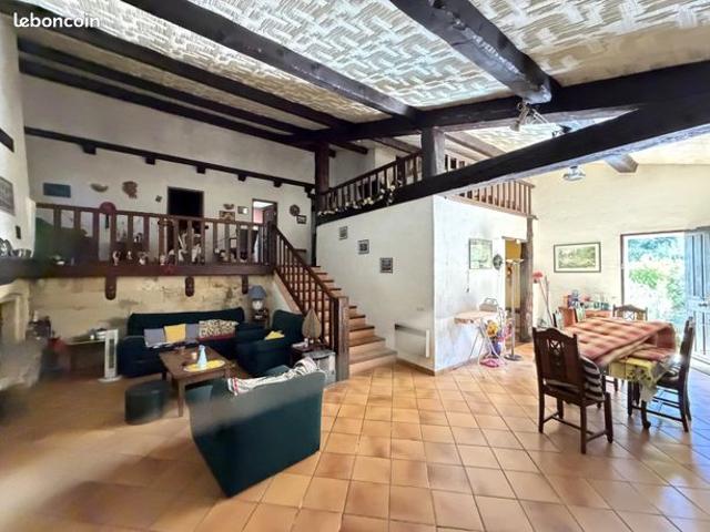 Maison vente à Arrondissement de Draguignan, Figanières