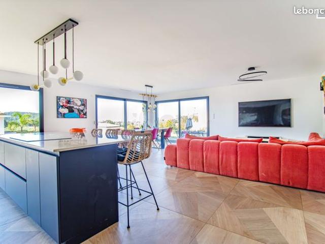 Maison vente à Arrondissement de Toulon, Ollioules