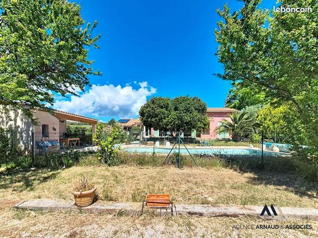 Maison vente à Arrondissement de Toulon, Le Beausset