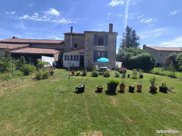 Maison vente à Bourges, Civray