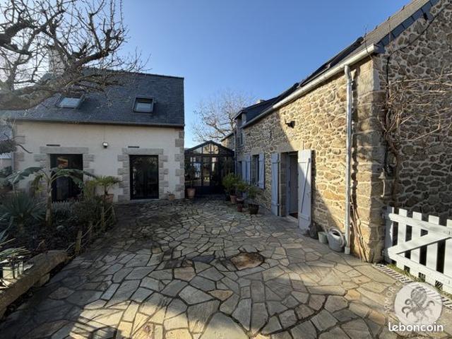 Maison vente à Dinan, Bretagne