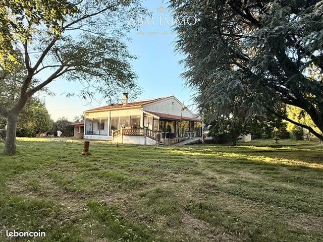 Maison vente à Jonzac, Bois