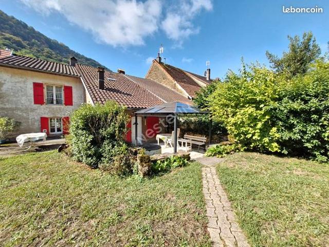 Maison vente à Lons-le-Saunier, Gizia