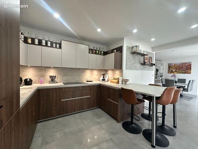 Maison vente à Thonon-les-Bains, Douvaine