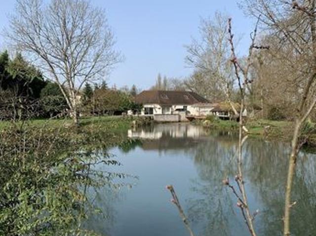 Maison vente à Quincey, Côte-d'Or