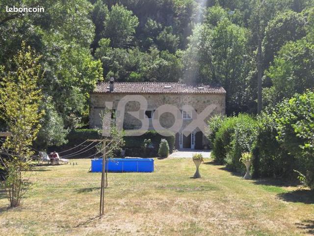 Maison vente à Arrondissement de Toulon, Belgentier