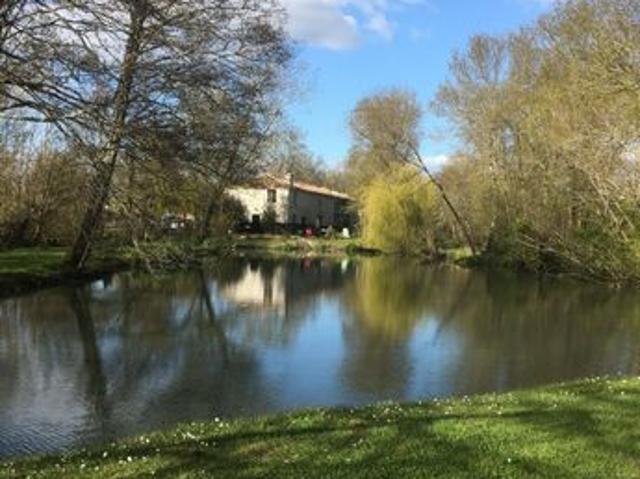 Maison vente à Jonzac, Saint-fort-sur-gironde
