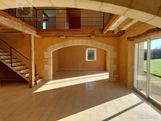 Maison vente à Nontron, Saint-front-la-rivière