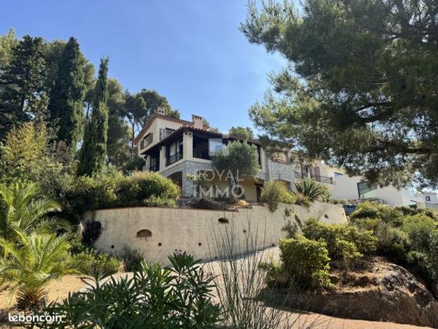 Maison vente à Arrondissement de Toulon, Ollioules