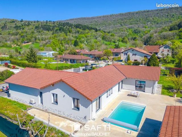 Maison vente à Bourg-en-Bresse, Auvergne-Rhône-Alpes