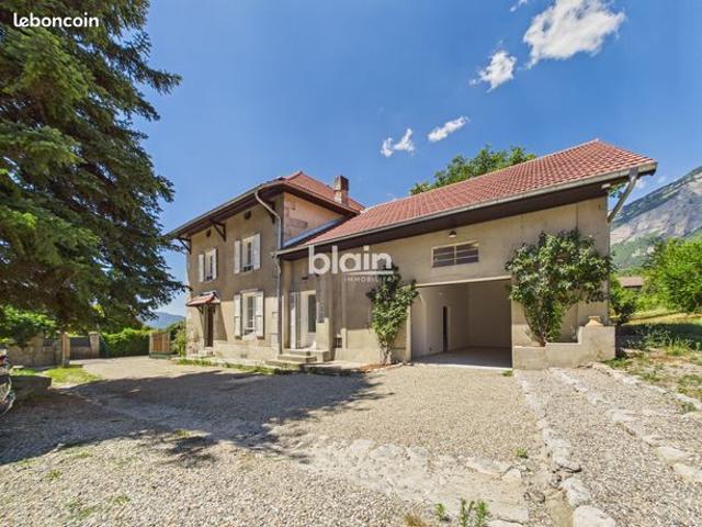 Maison vente à Grenoble, Saint-ismier