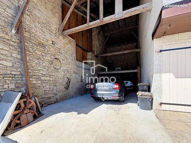 Maison vente à Nantua, Samognat