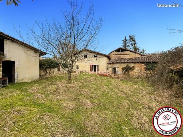 Maison vente à Saint-quentin-de-chalais