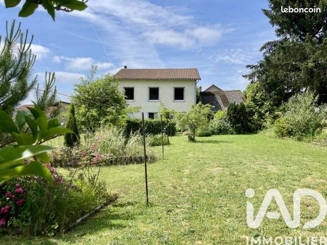 Maison vente à Nontron, Mialet