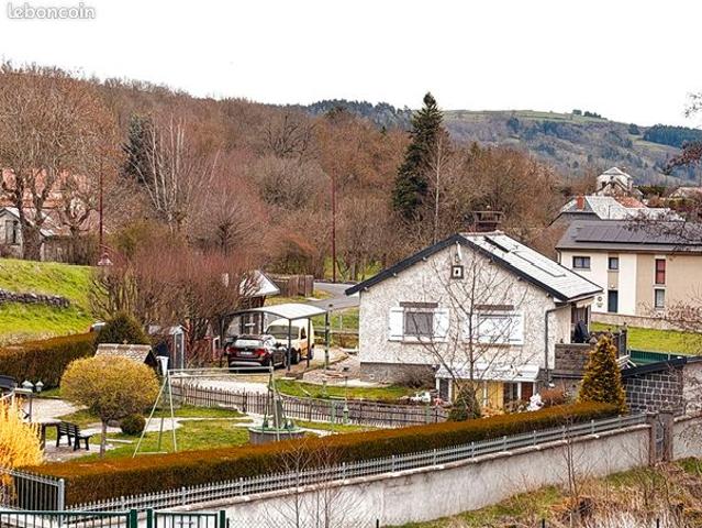 Maison vente à Saint-Flour, Roffiac