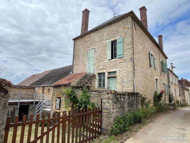 Maison vente à Avallon, Tharoiseau