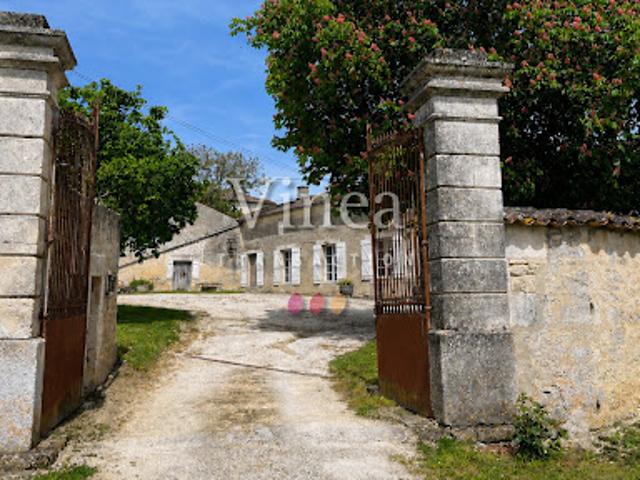 Maison vente à Angoulême, Aignes-et-puypéroux