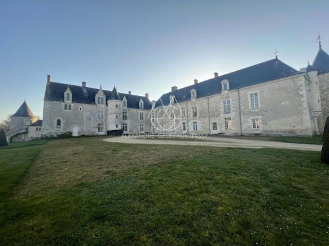 Maison vente à Saumur, Noyant
