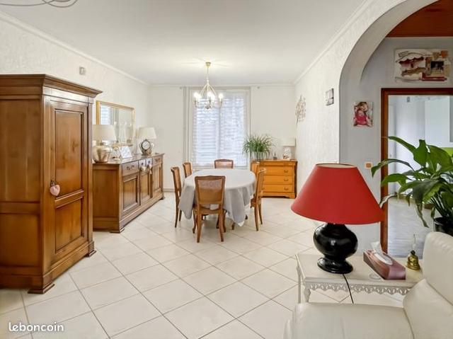 Maison vente à Étampes, Angerville