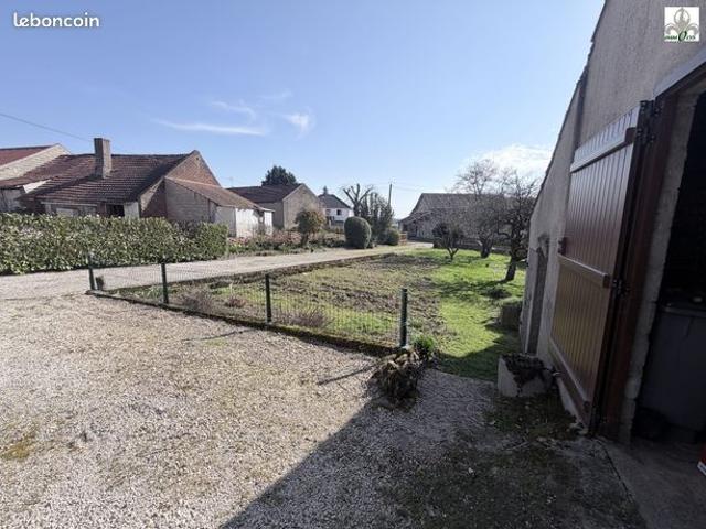 Maison vente à Beaune, Chivres