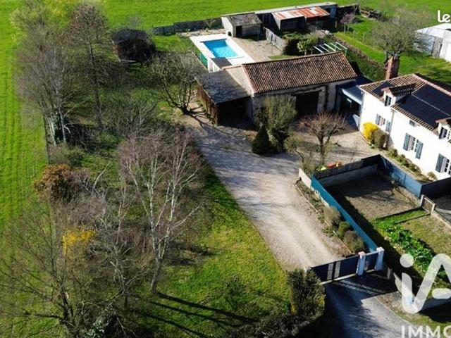 Maison vente à Montmorillon, Moussac