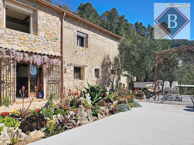 Maison vente à Grasse, Saint-cézaire-sur-siagne