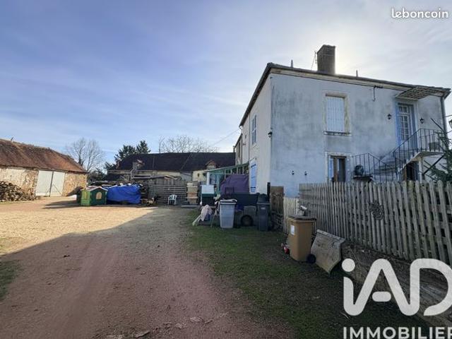 Maison vente à Montluçon, Ainay-le-château