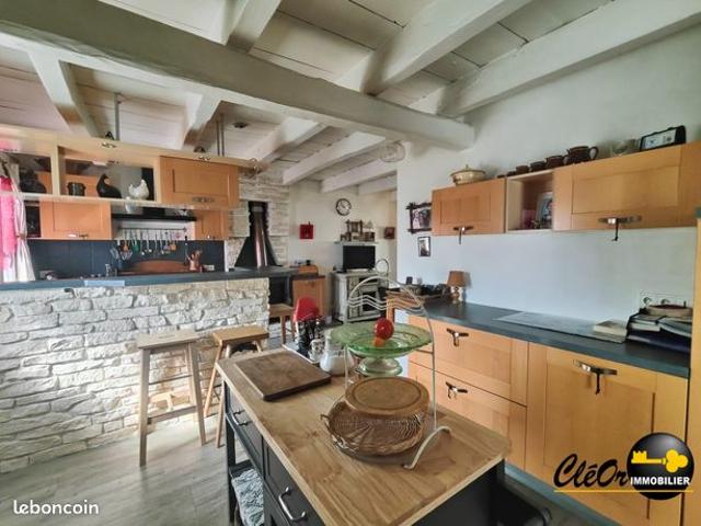 Maison vente à Pierre-de-Bresse, Saône-et-Loire