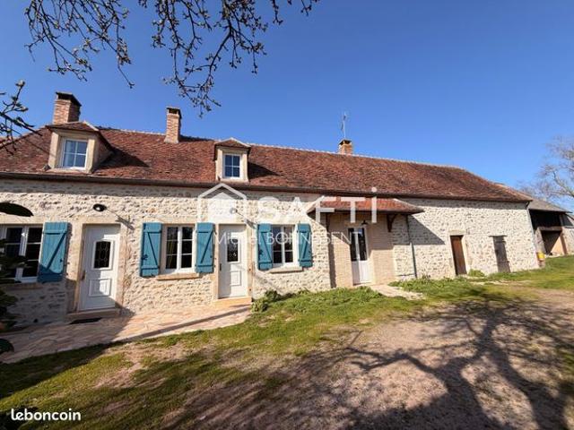 Maison vente à Saint-Bonnet-Tronçais, Allier