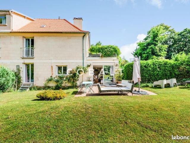 Maison vente à Versailles, La Celle-saint-cloud