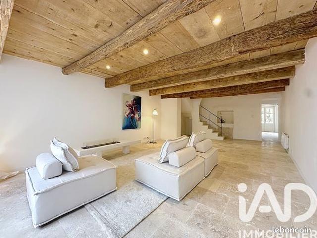 Maison vente à Villeneuve-lès-Avignon, Gard
