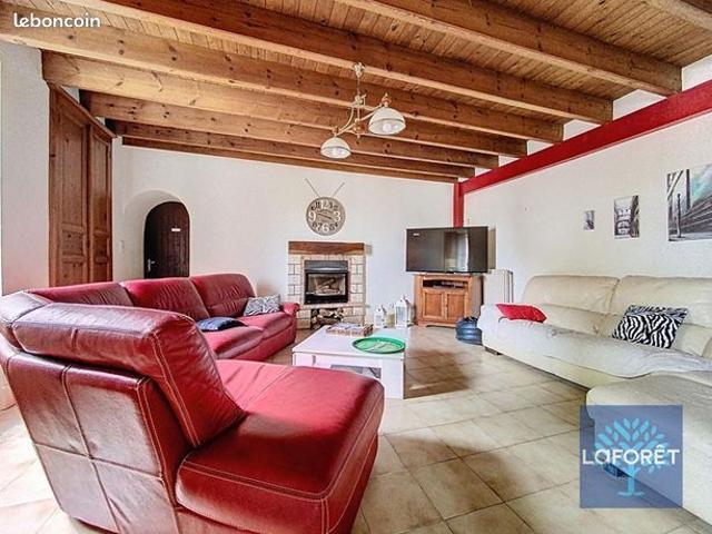 Maison vente à Sigournais, Vendée