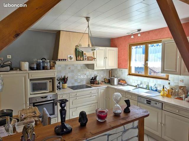 Maison vente à Pontarlier, Montbenoît