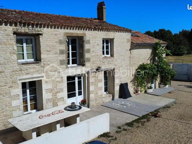 Maison vente à Rochefort, Surgères