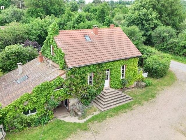 Maison vente à Montluçon, Vallon-en-sully