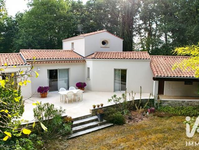 Maison vente à Saintes, Pisany