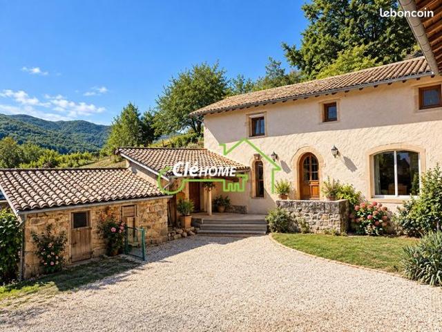 Maison vente à Quincié-en-Beaujolais, Rhône