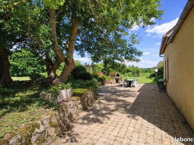 Maison vente à Saint-Amand-Montrond, Saint-jeanvrin