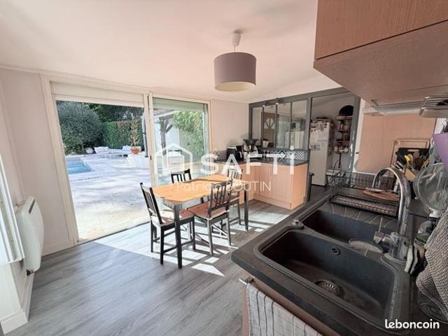 Maison vente à Niort, Nouvelle-Aquitaine