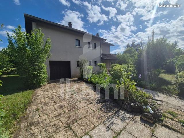 Maison vente à Mâcon, Saint-vérand